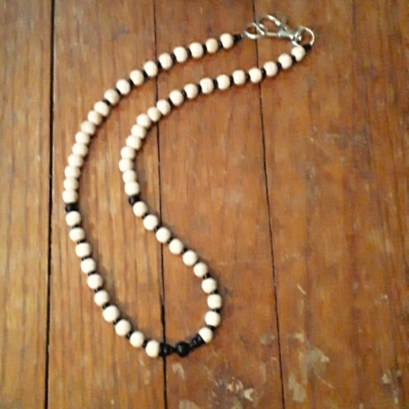 Mens All Natural and Black Wood  Necklace - Picture 2 of 4